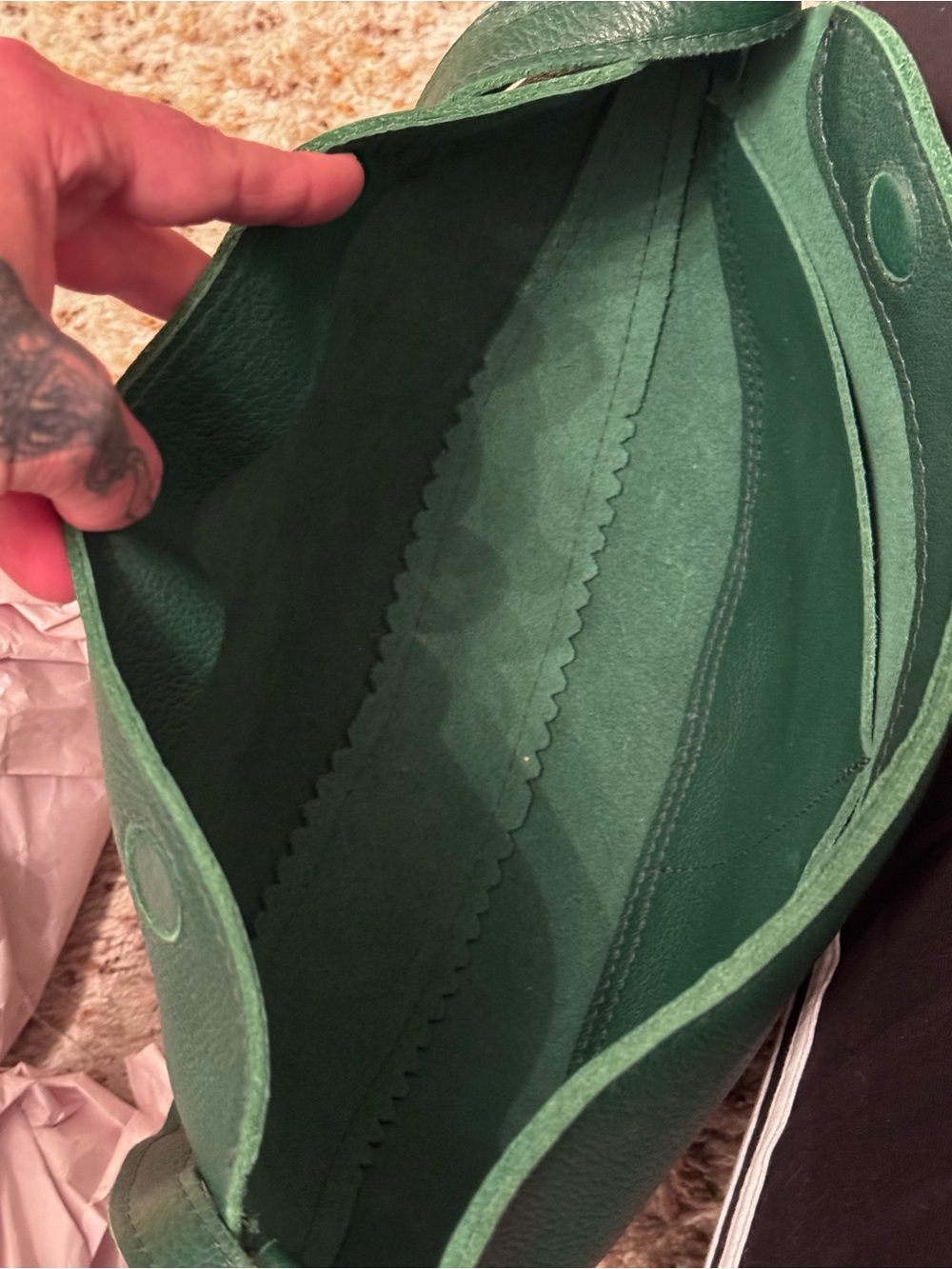 Portland leather “KOALA SLING BAG” size Large in color “Bacalar” - Picture 11 of 13